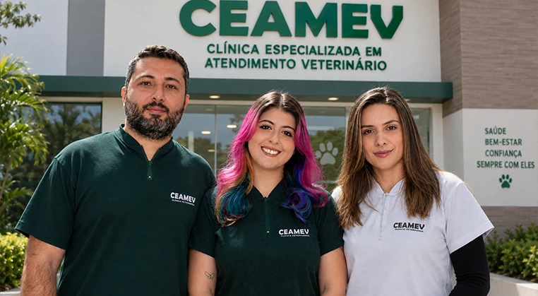 Equipe da clínica veterinária CEAMEV em Itajubá